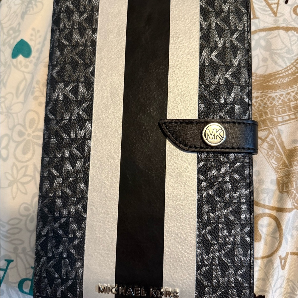 Michael Kors Monogram Black and White Wallet